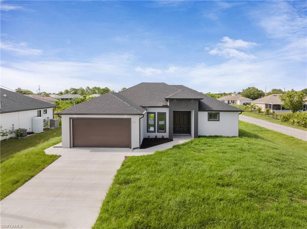 2600 25th ST SW LEHIGH ACRES, FL 33976