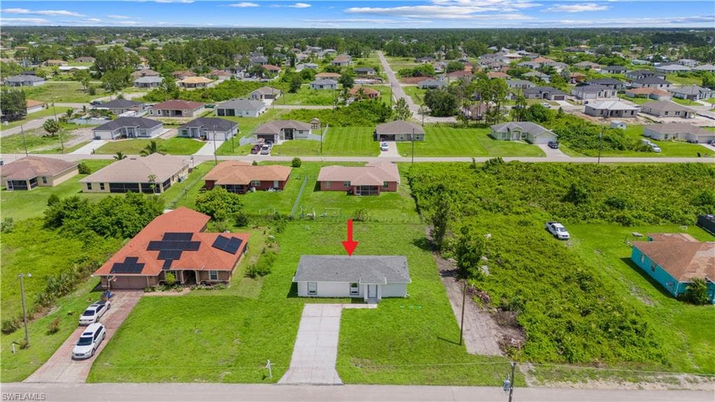 2910 25th ST SW LEHIGH ACRES, FL 33976