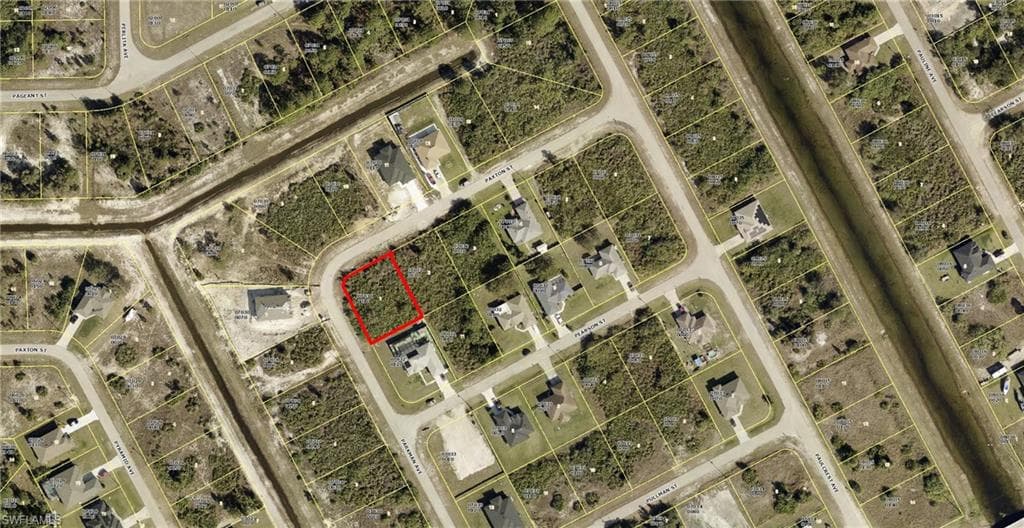 144 Paxton ST LEHIGH ACRES, FL 33974