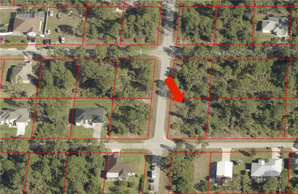 2618 17th ST W LEHIGH ACRES, FL 33971