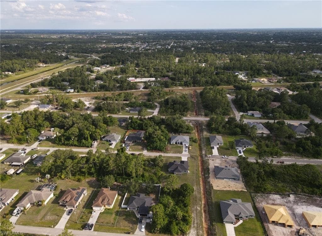 2518 39th ST W LEHIGH ACRES, FL 33971
