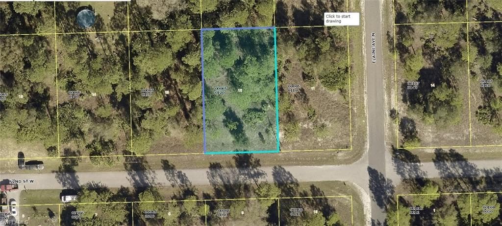 2702 52nd ST W LEHIGH ACRES, FL 33971