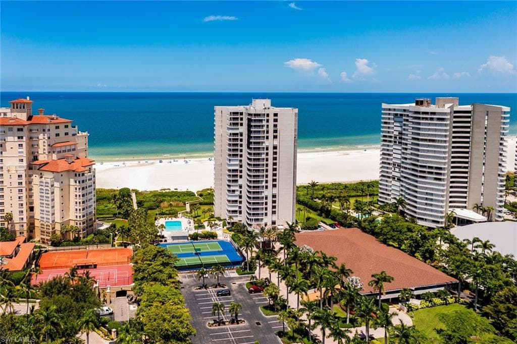 300 Collier BLVD 203 MARCO ISLAND, FL 34145