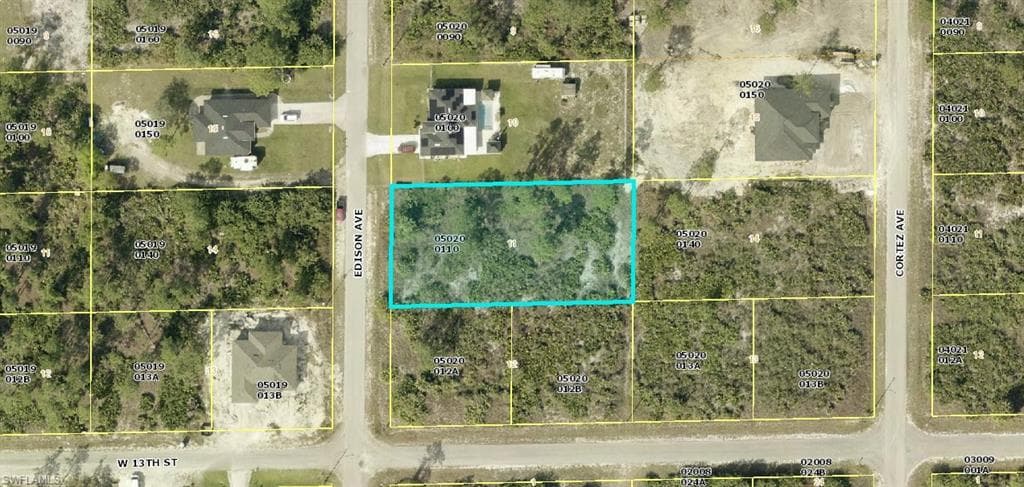 1302 Edison AVE LEHIGH ACRES, FL 33972