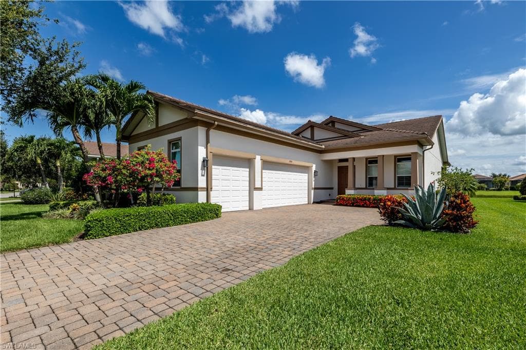 12676 Fairway Cove CT FORT MYERS, FL 33905