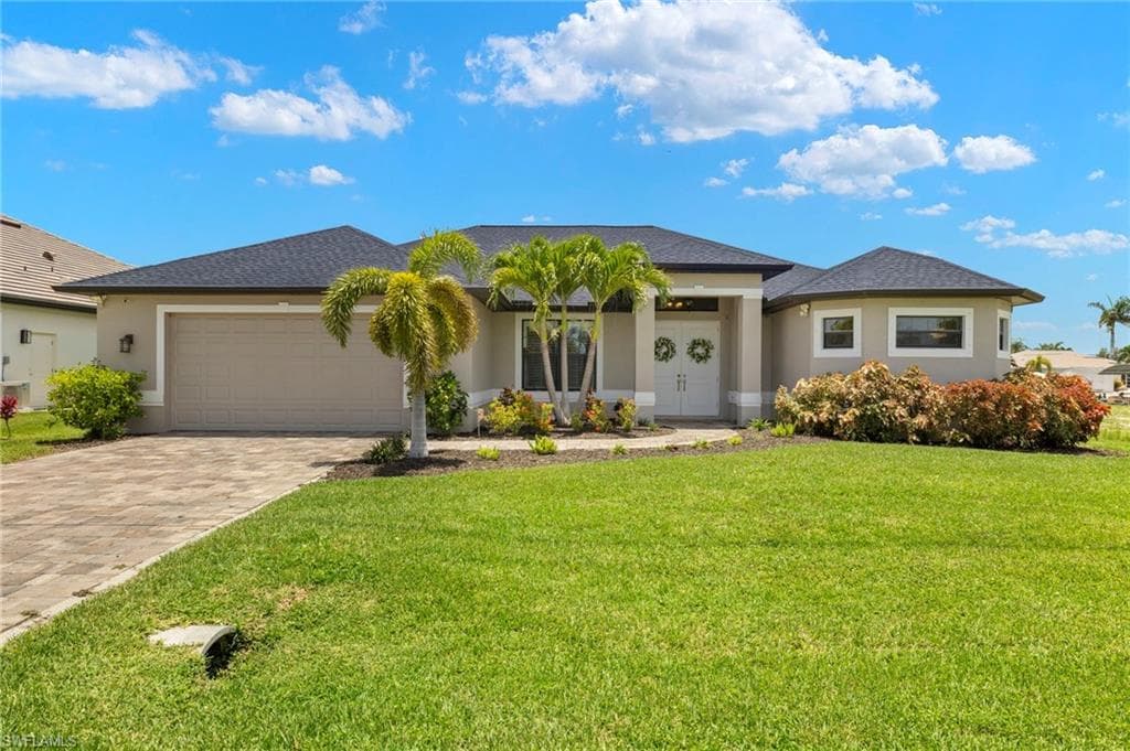 408 29th ST CAPE CORAL, FL 33904