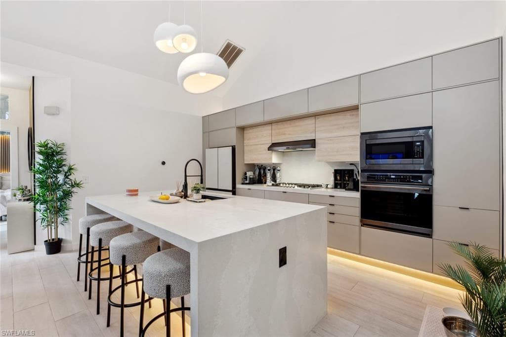 4107 Covey RUN 4C NAPLES, FL 34109