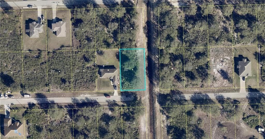 2600 71st ST W LEHIGH ACRES, FL 33971