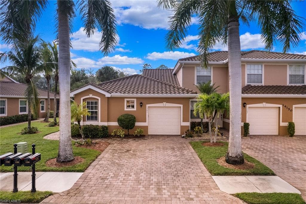 14150 Winchester CT 1701 NAPLES, FL 34114