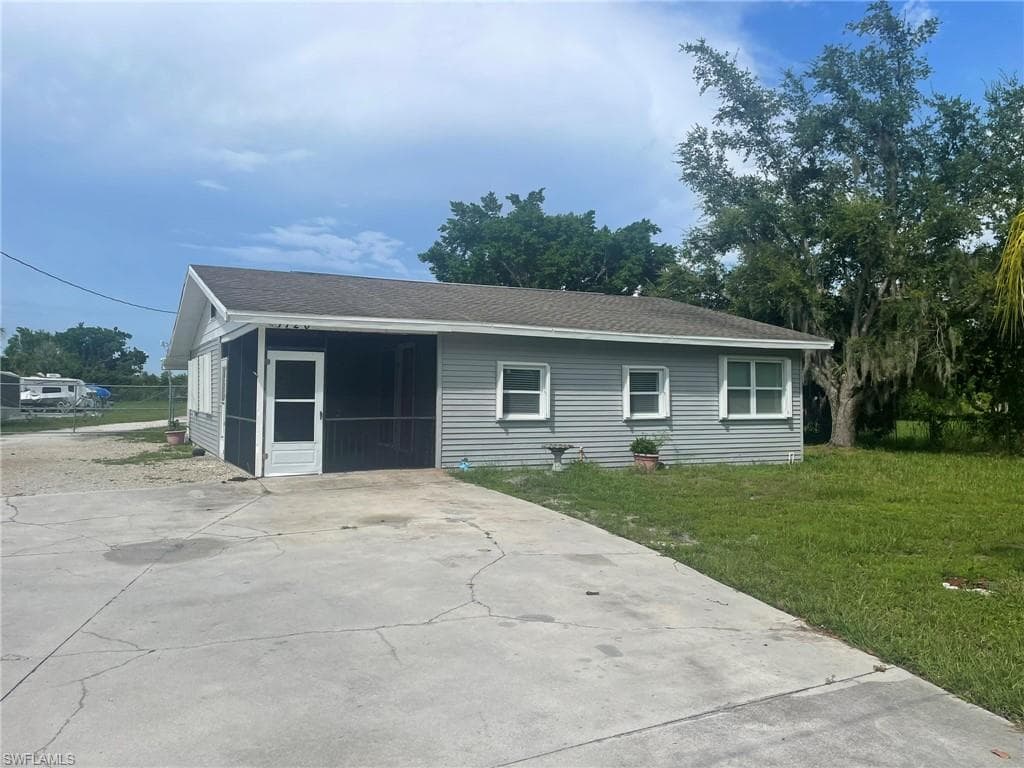 1120 Old Bridge RD NORTH FORT MYERS, FL 33917