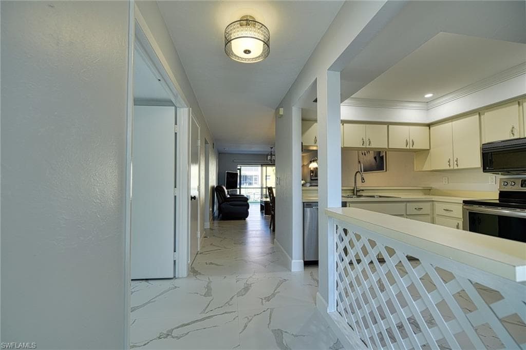 713 SW 47th TER 101 CAPE CORAL, FL 33914