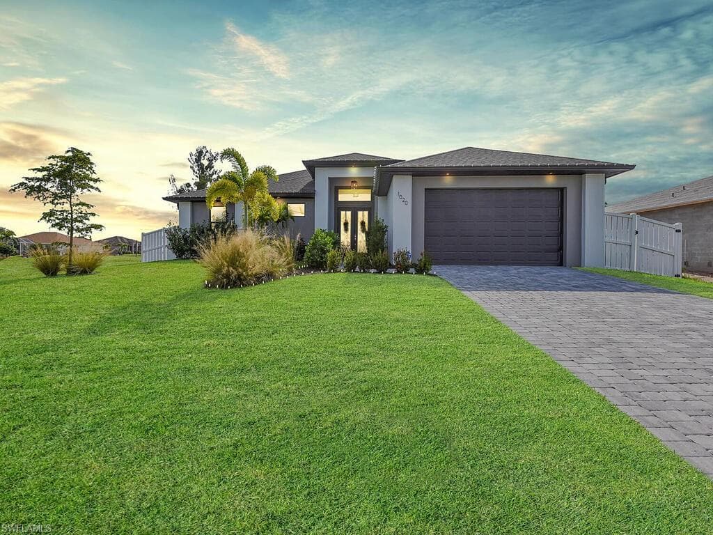 1020 SW 1st ST CAPE CORAL, FL 33991