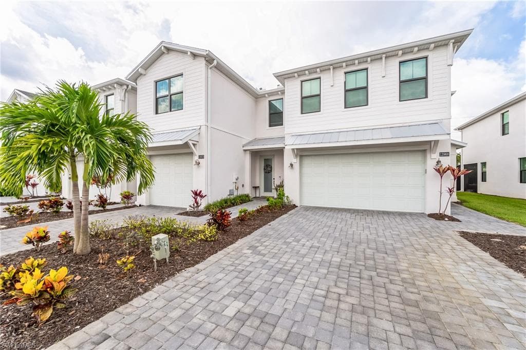 12968 Pembroke DR NAPLES, FL 34105