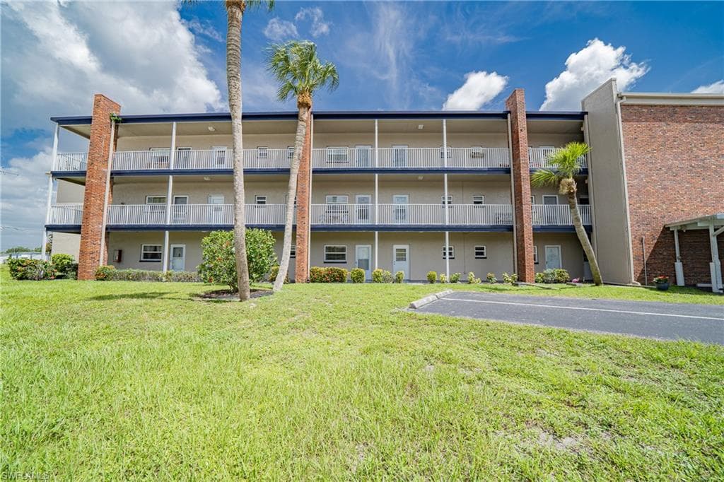 3100 Harbor BLVD 114 PORT CHARLOTTE, FL 33952