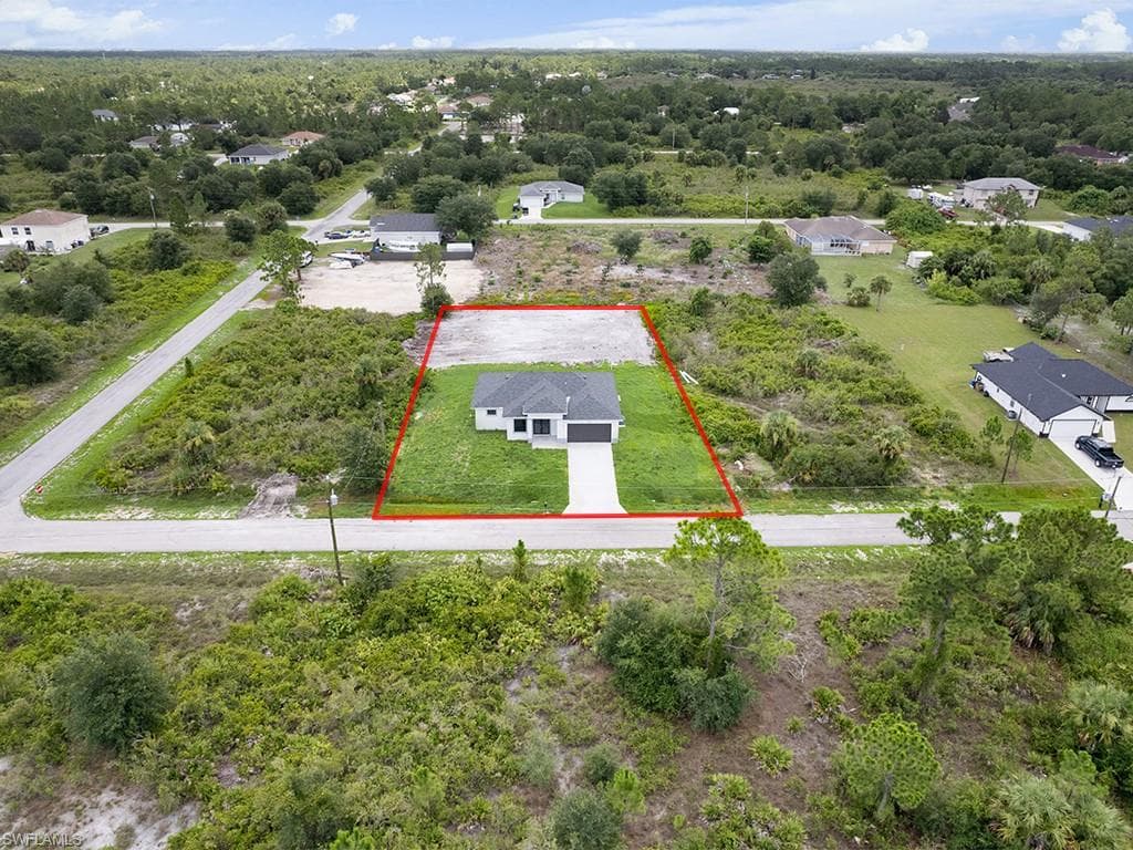 820 Maple AVE N LEHIGH ACRES, FL 33972