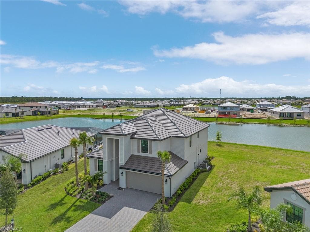 20552 Livery CT ESTERO, FL 33928