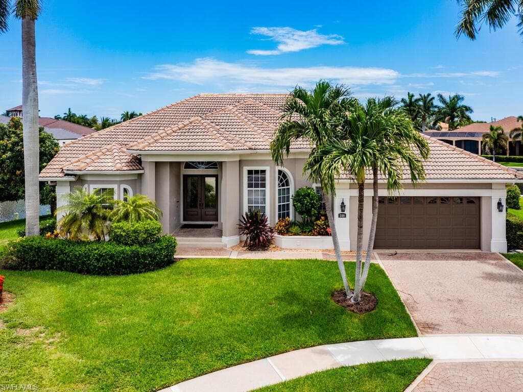 248 Seahorse CT MARCO ISLAND, FL 34145