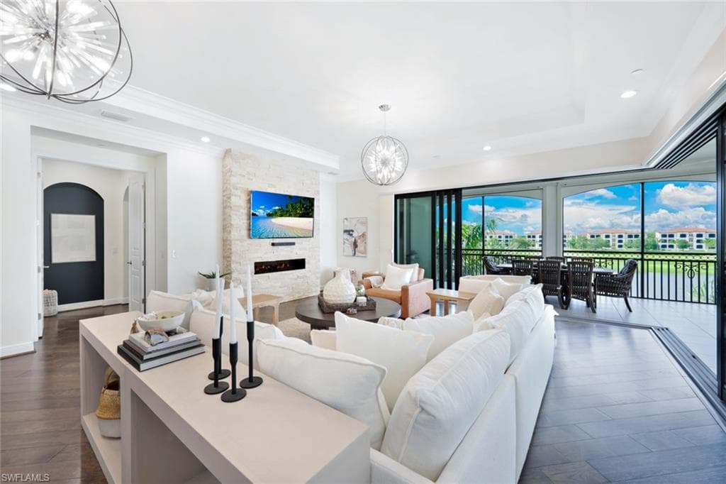 16440 CARRARA WAY 302 NAPLES, FL 34110