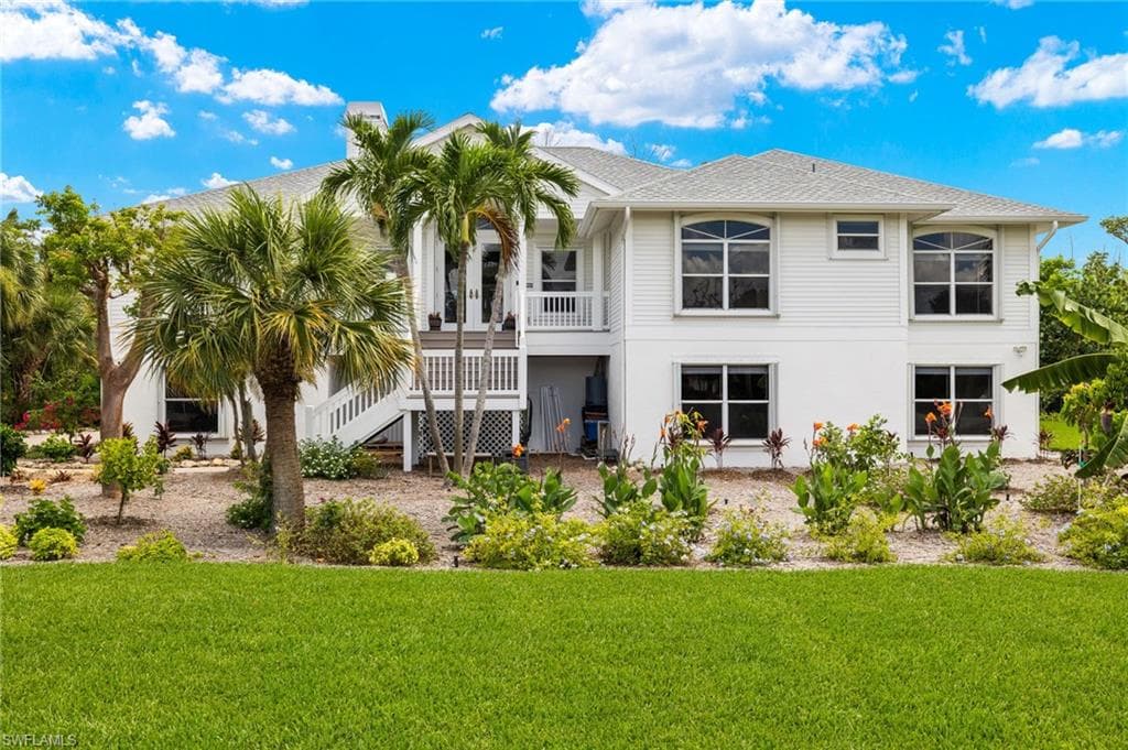 628 Lake Murex CIR SANIBEL, FL 33957