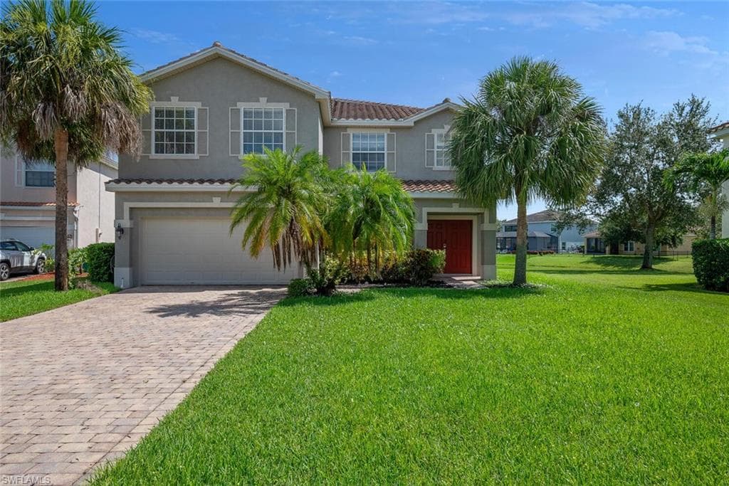 2653 Fishtail Palm CT NAPLES, FL 34120