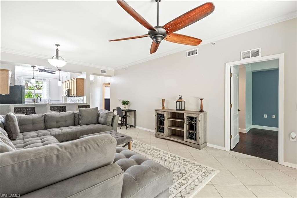 8261 Pathfinder LOOP 716 FORT MYERS, FL 33919