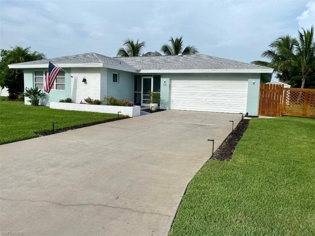 235 S Lake DR LEHIGH ACRES, FL 33936