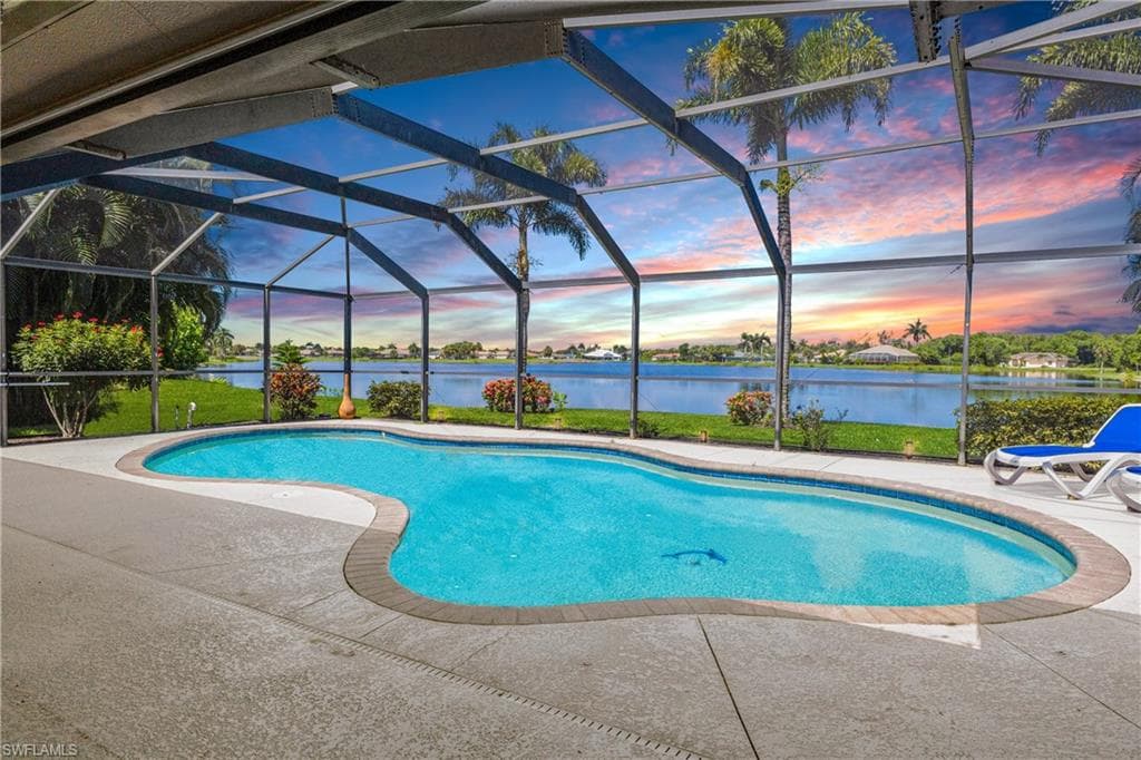 18001 Royal Tree PKWY NAPLES, FL 34114