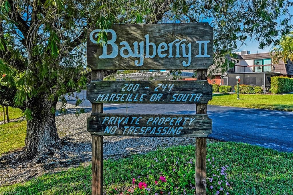 224 Marseille DR S 10C NAPLES, FL 34112