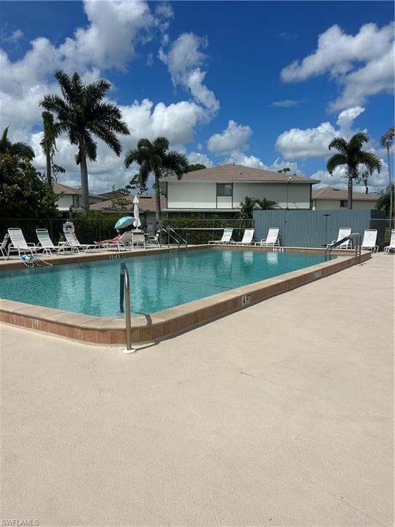 3297 Royal Canadian TRCE 3 FORT MYERS, FL 33907