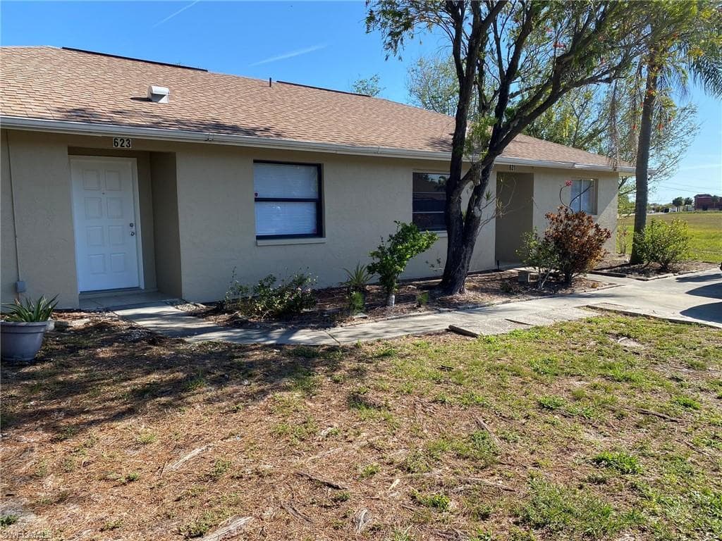 623 SW 3rd ST CAPE CORAL, FL 33991