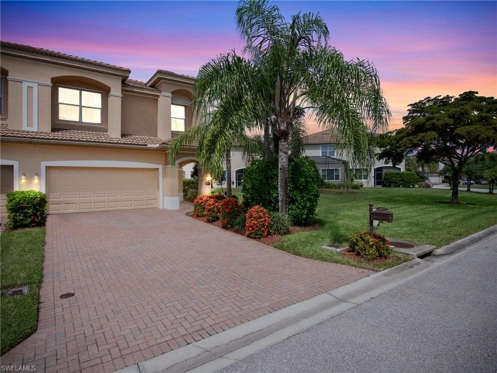 20000 Larino LOOP ESTERO, FL 33928