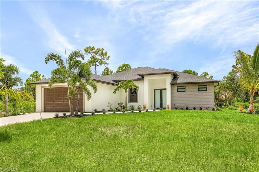 1507 Henry AVE LEHIGH ACRES, FL 33972