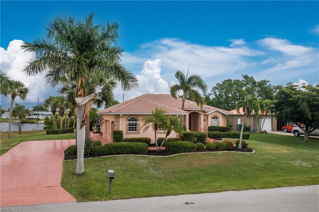 1112 Muscovie CT PUNTA GORDA, FL 33950