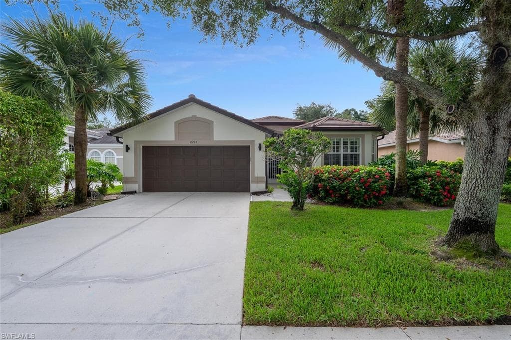 8222 Laurel Lakes BLVD NAPLES, FL 34119