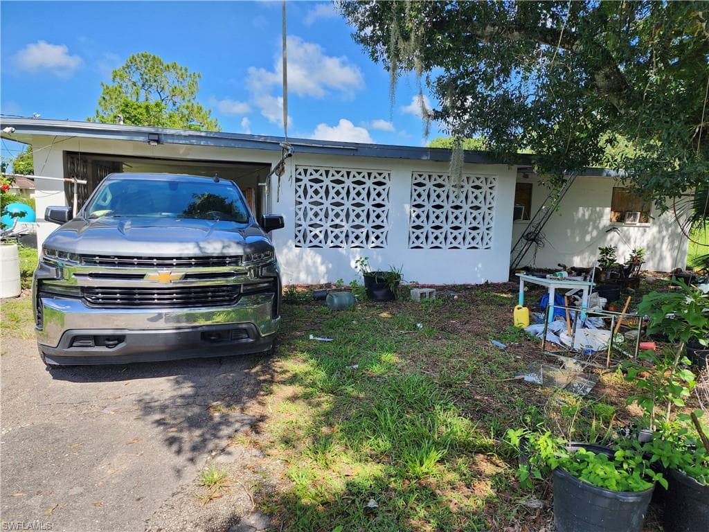 3404 Westclox ST IMMOKALEE, FL 34142