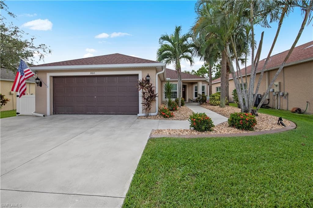 14841 Calusa Palms DR FORT MYERS, FL 33919