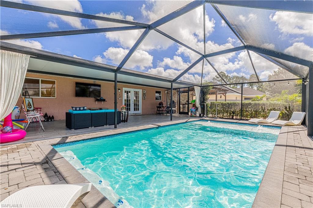 3903 14th ST W LEHIGH ACRES, FL 33971