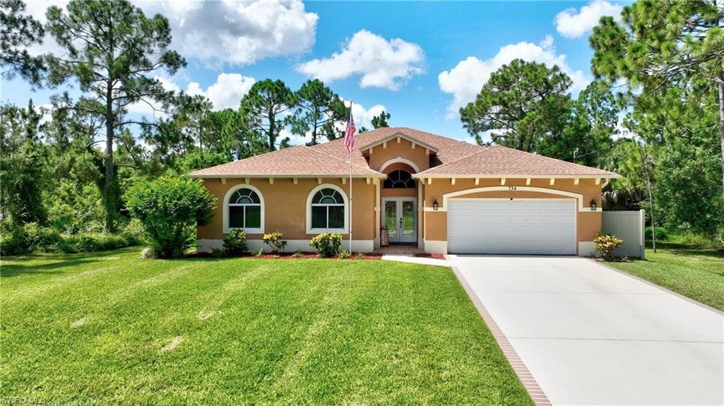 734 Sunrise BLVD LEHIGH ACRES, FL 33974