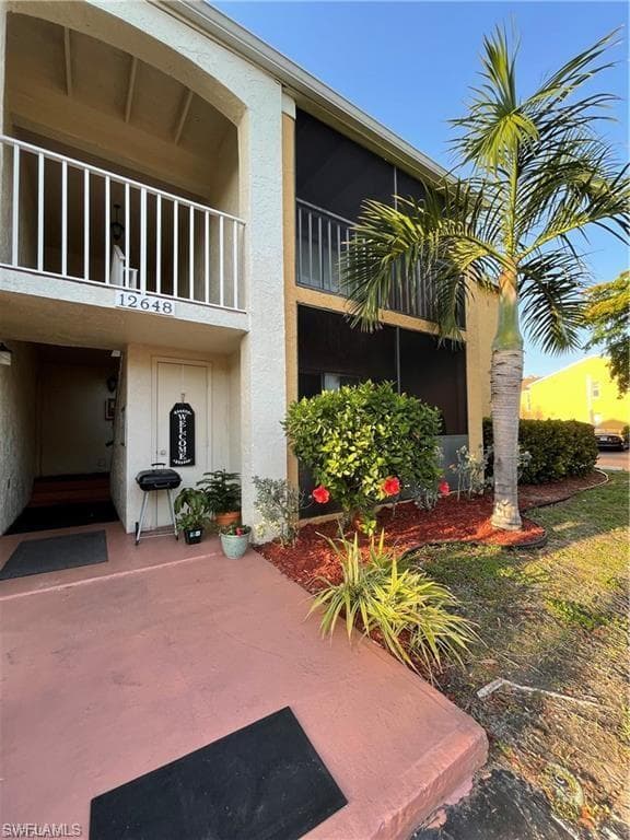 12648 Kenwood LN B FORT MYERS, FL 33907