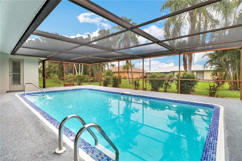 4513 1st AVE CAPE CORAL, FL 33914