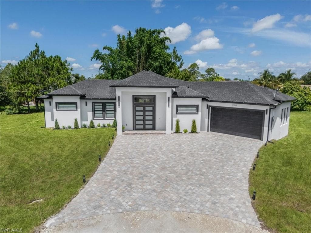 3510 9th CT W LEHIGH ACRES, FL 33971
