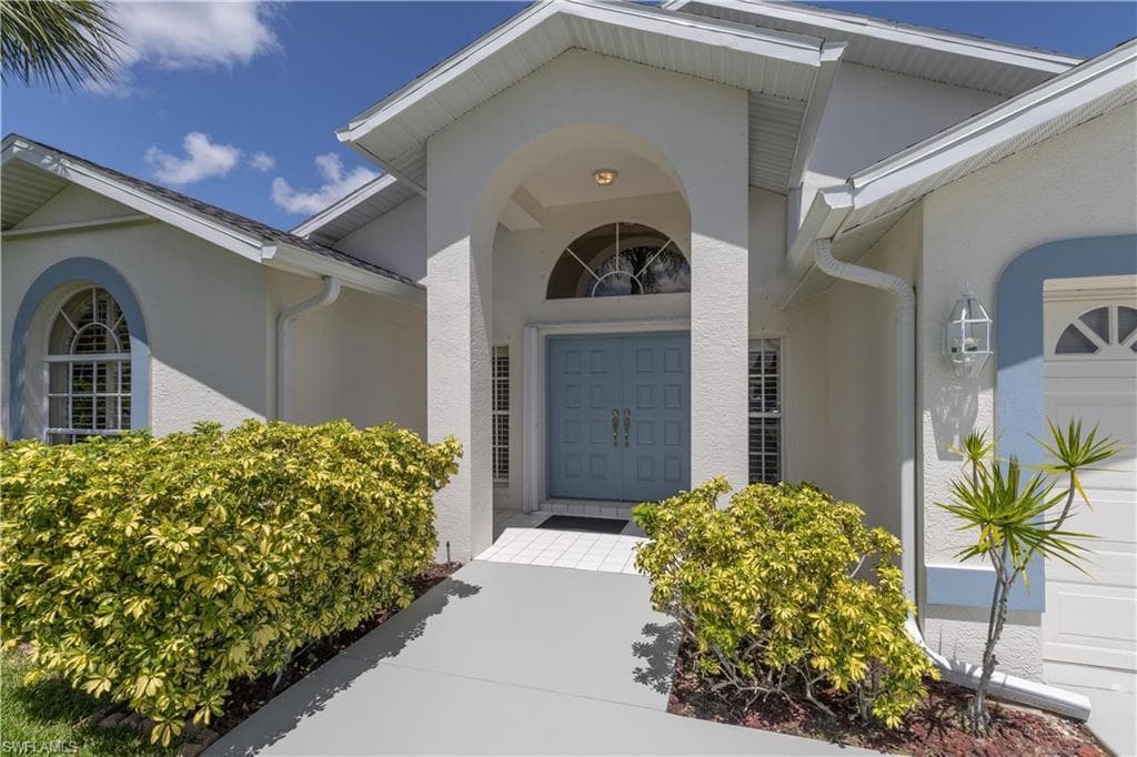 17755 Acacia DR NORTH FORT MYERS, FL 33917