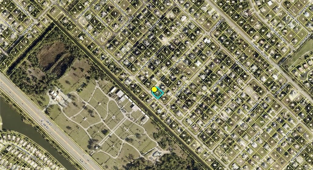 2441 Joe AVE S LEHIGH ACRES, FL 33973