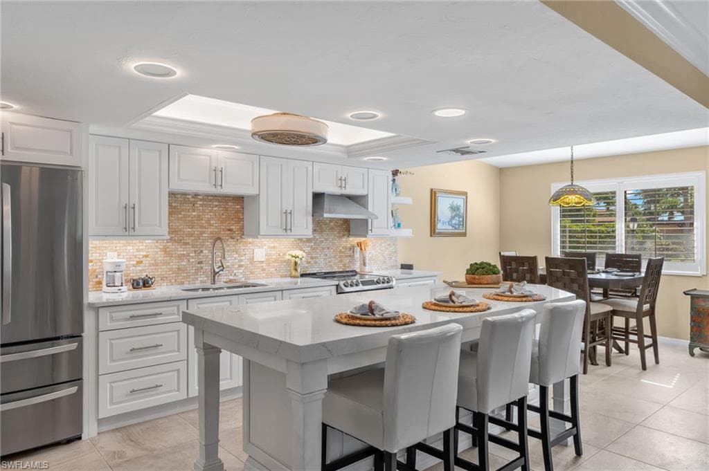27770 Hacienda East BLVD 207B BONITA SPRINGS, FL 34135
