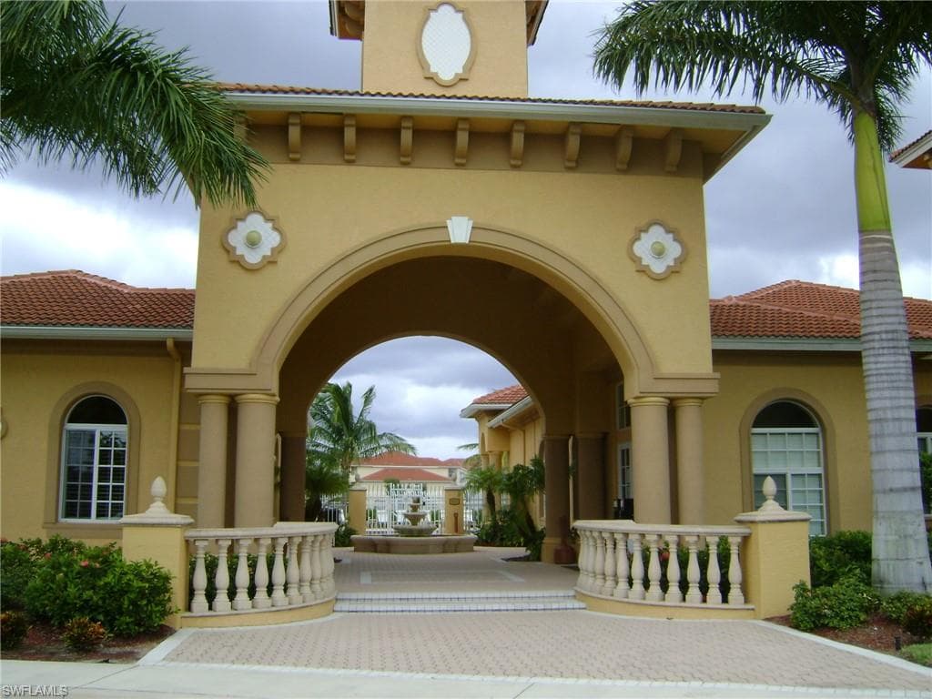 15630 Ocean Walk CIR NW 313 FORT MYERS, FL 33908