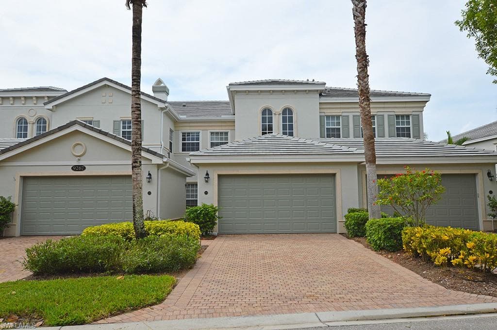 9267 MUSEO CT 204 NAPLES, FL 34114
