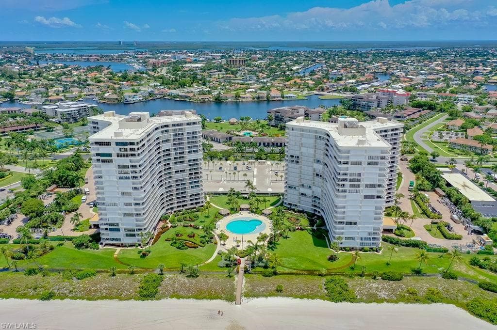 260 Seaview CT 1807 MARCO ISLAND, FL 34145