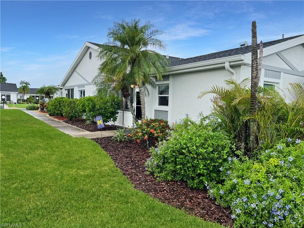 6884 Bogey DR FORT MYERS, FL 33919
