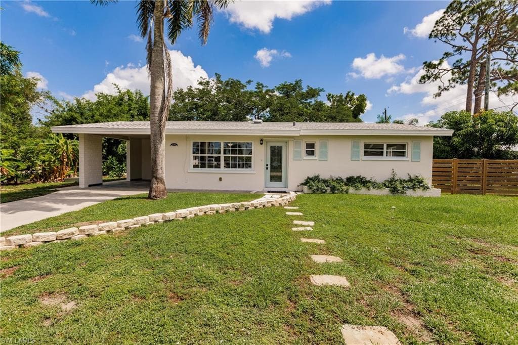 1705 Oakley AVE FORT MYERS, FL 33901