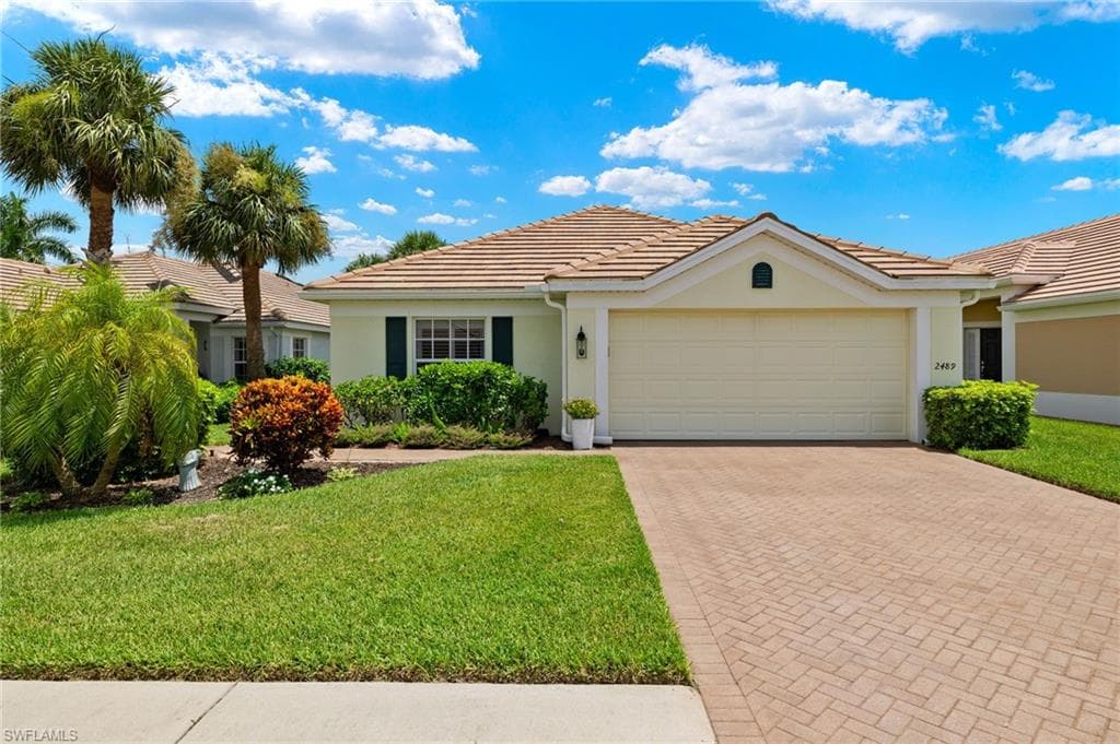 2489 Belleville CT CAPE CORAL, FL 33991